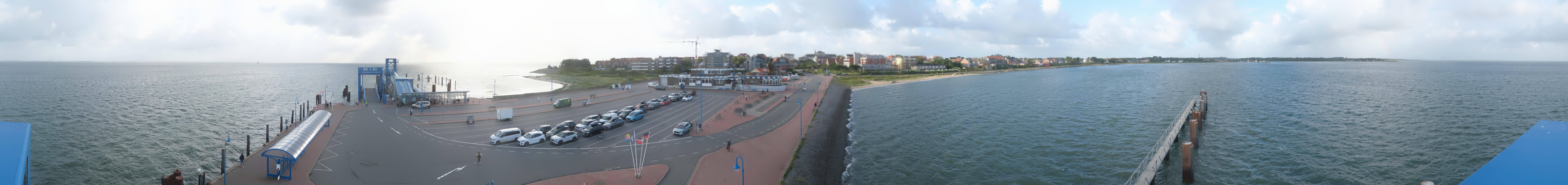 Archived image Webcam Amrum Island - Ferry dock Wittdün