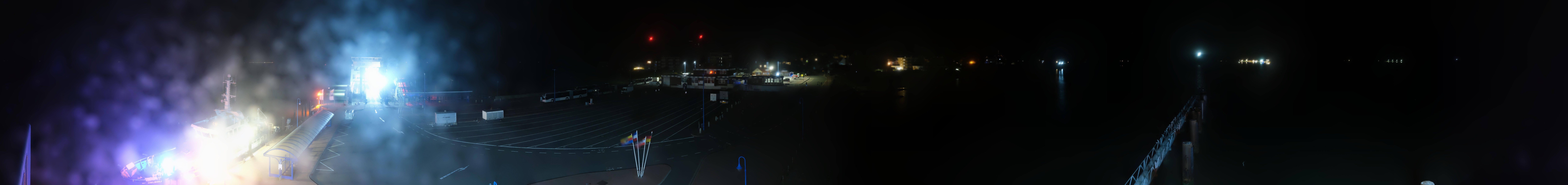 Archived image Webcam Amrum Island - Ferry dock Wittdün