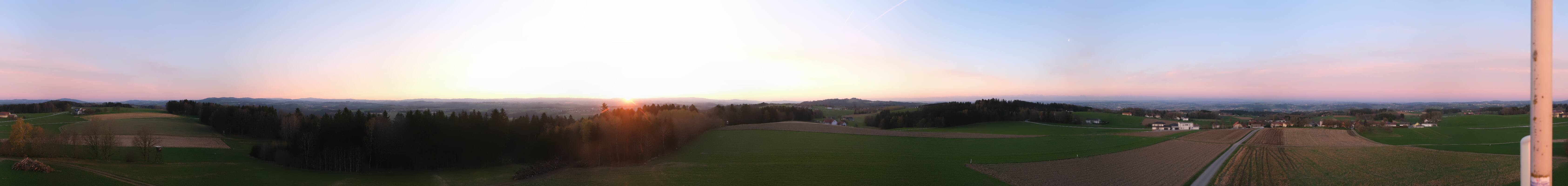 Archiv Foto Webcam Sankt Agatha - Pyramide am Etzinger Hügel