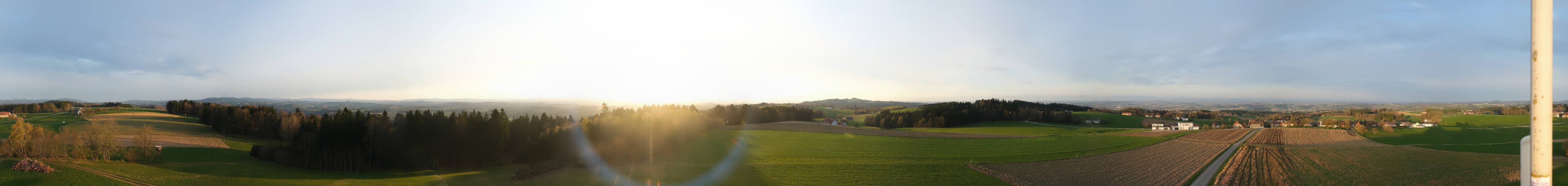 Archiv Foto Webcam Sankt Agatha - Pyramide am Etzinger Hügel