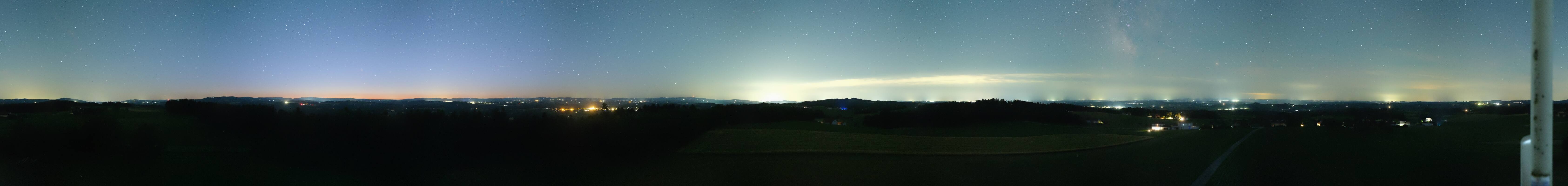 Archiv Foto Webcam Sankt Agatha - Pyramide am Etzinger Hügel