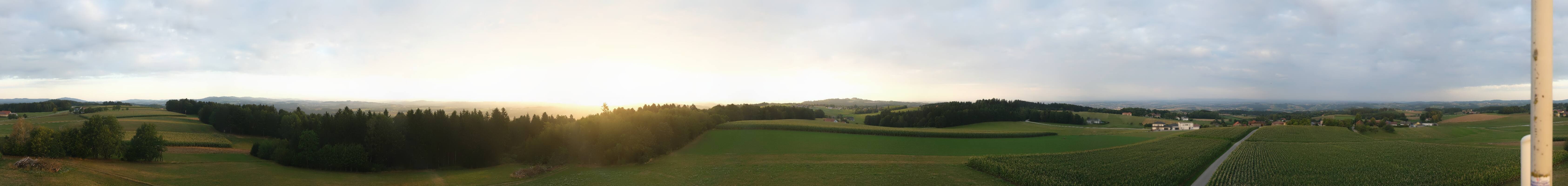Archiv Foto Webcam Sankt Agatha - Pyramide am Etzinger Hügel