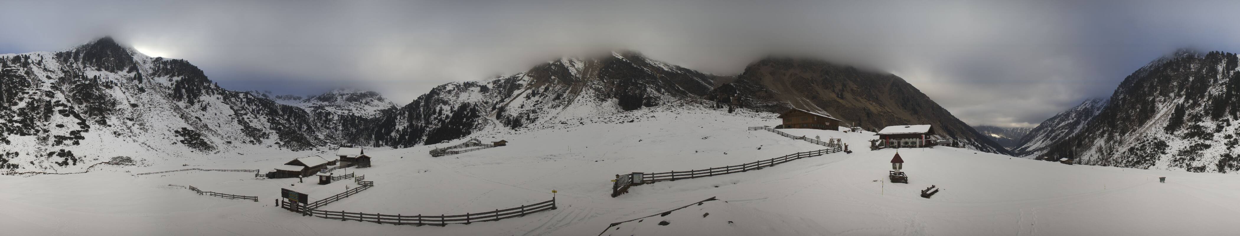 Archiv Foto Webcam Oberiss Alm im Stubaier Oberbergtal