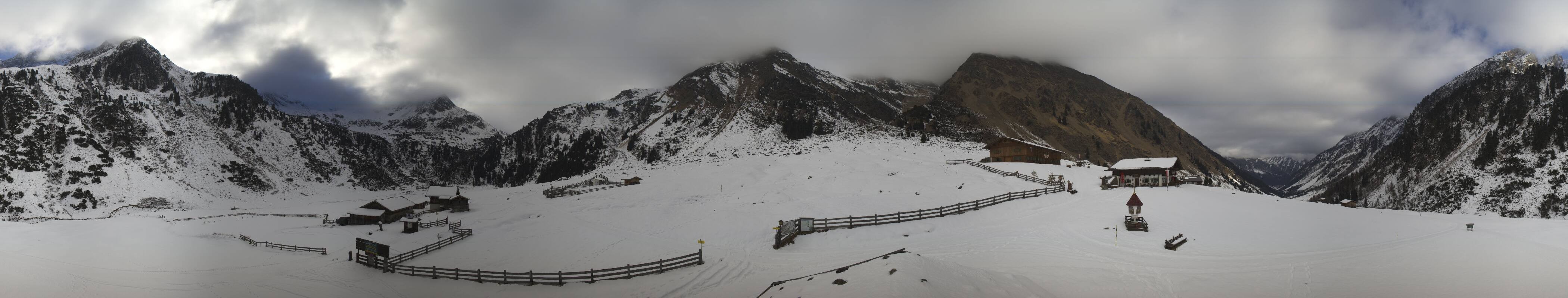 Archiv Foto Webcam Oberiss Alm im Stubaier Oberbergtal