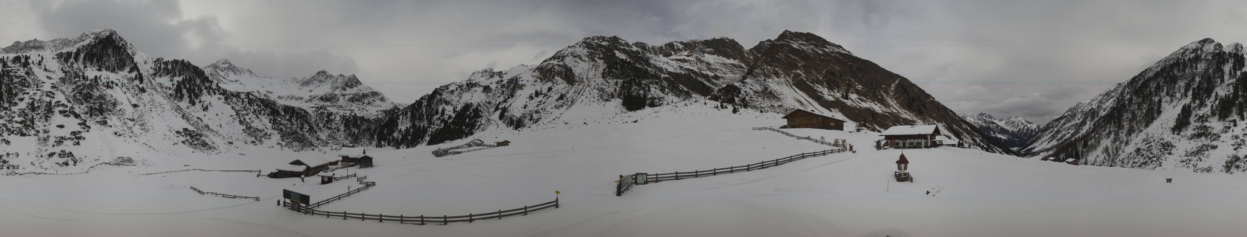 Archived image Webcam Stubai Oberberg valley - Oberiss Alm