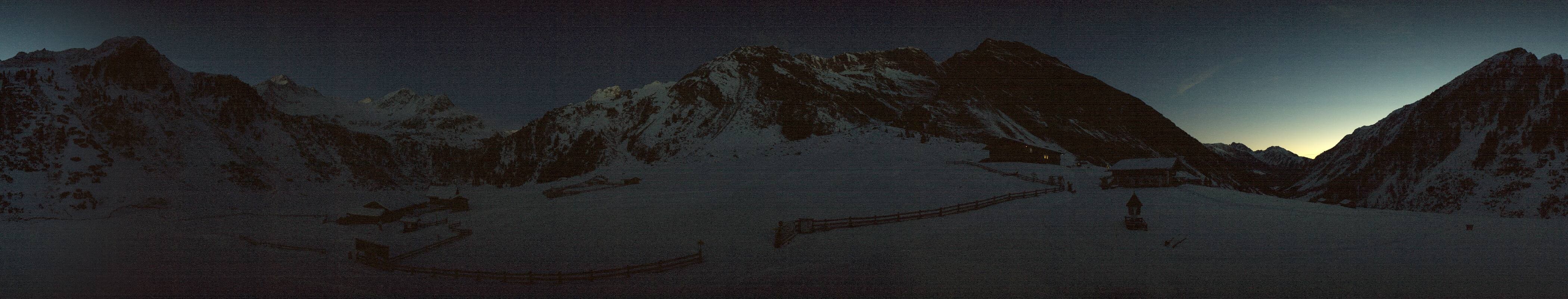 Archiv Foto Webcam Oberiss Alm im Stubaier Oberbergtal