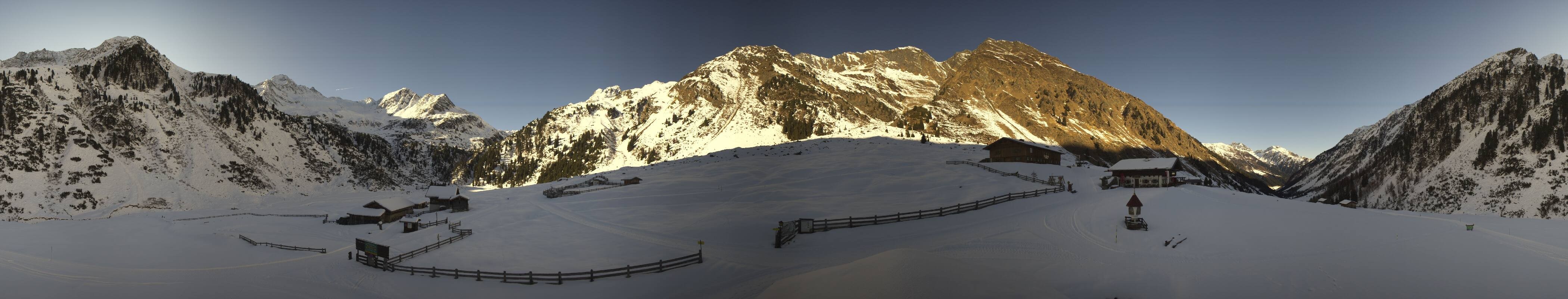 Archiv Foto Webcam Oberiss Alm im Stubaier Oberbergtal