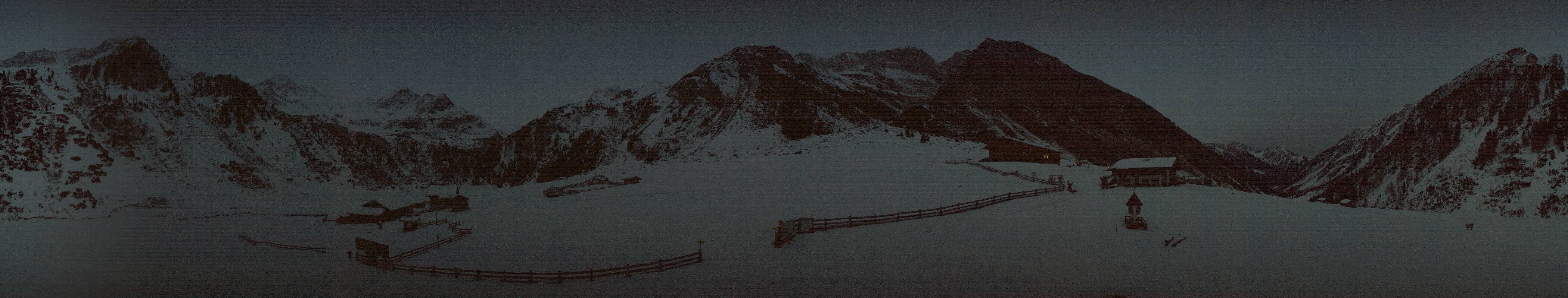 Archiv Foto Webcam Oberiss Alm im Stubaier Oberbergtal