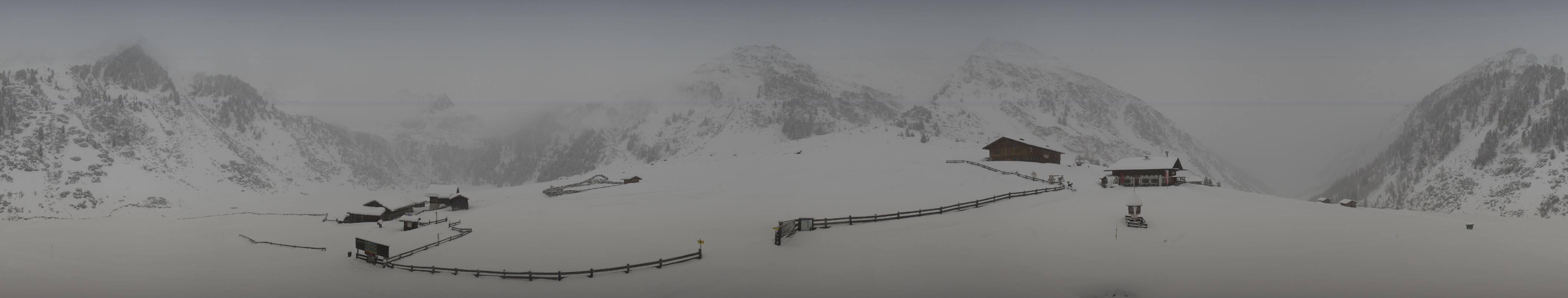 Archiv Foto Webcam Oberiss Alm im Stubaier Oberbergtal