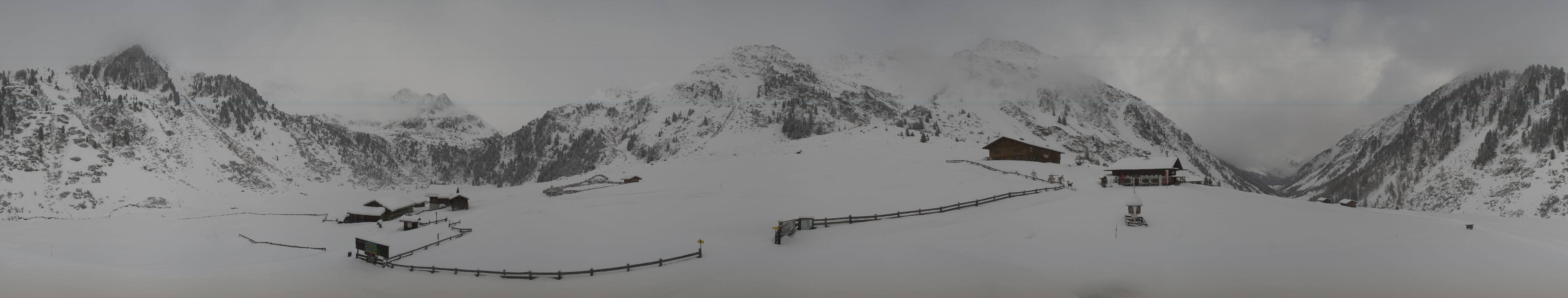 Archiv Foto Webcam Oberiss Alm im Stubaier Oberbergtal