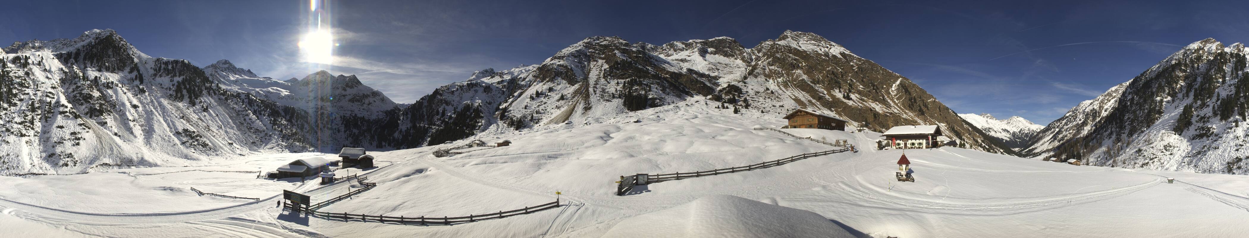 Archived image Webcam Stubai Oberberg valley - Oberiss Alm