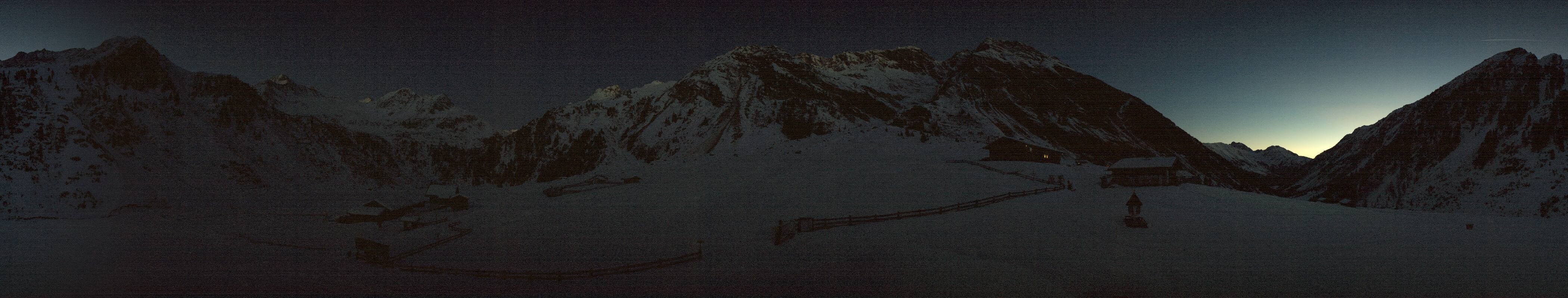 Archived image Webcam Stubai Oberberg valley - Oberiss Alm