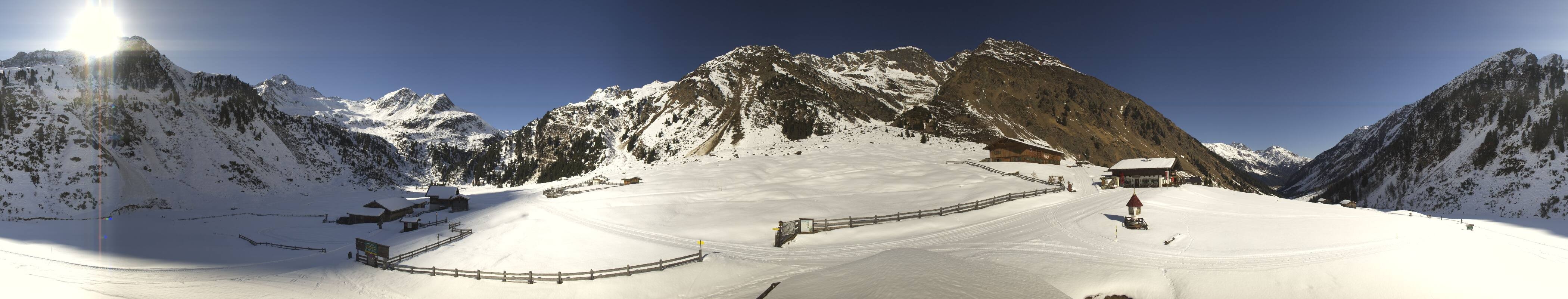 Archived image Webcam Stubai Oberberg valley - Oberiss Alm