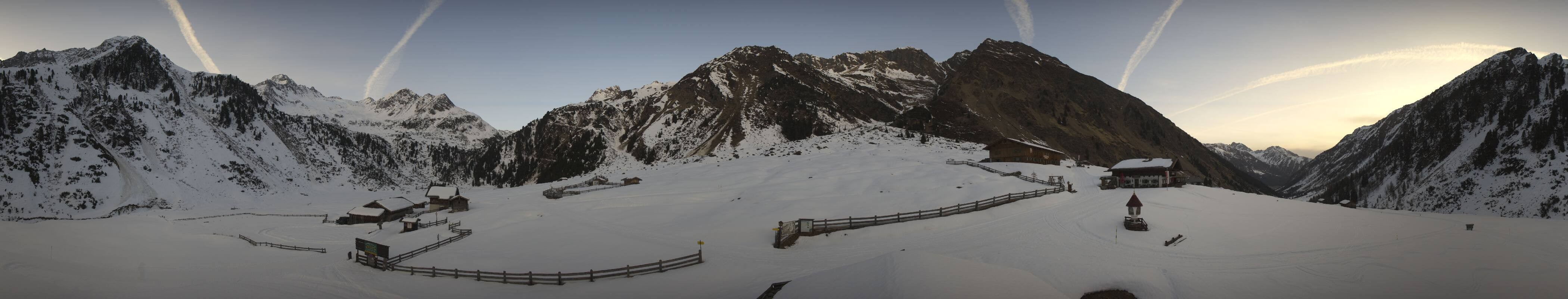 Archiv Foto Webcam Oberiss Alm im Stubaier Oberbergtal