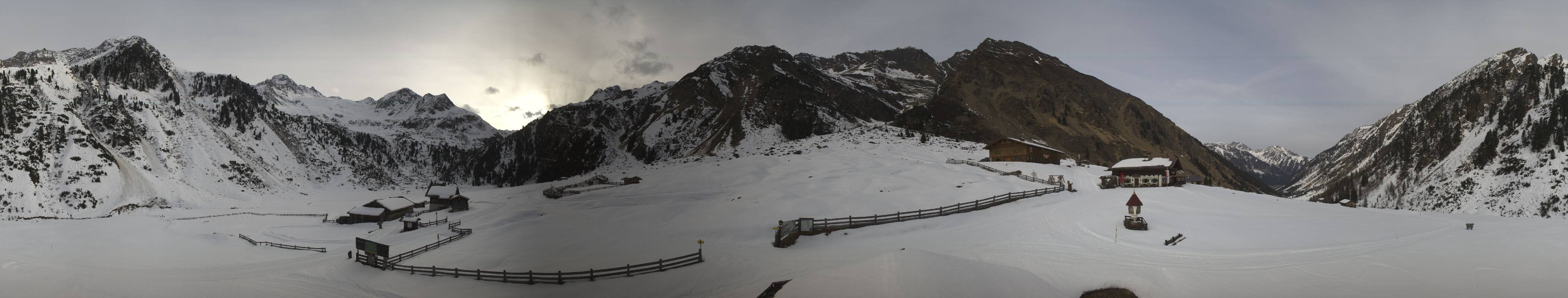 Archiv Foto Webcam Oberiss Alm im Stubaier Oberbergtal