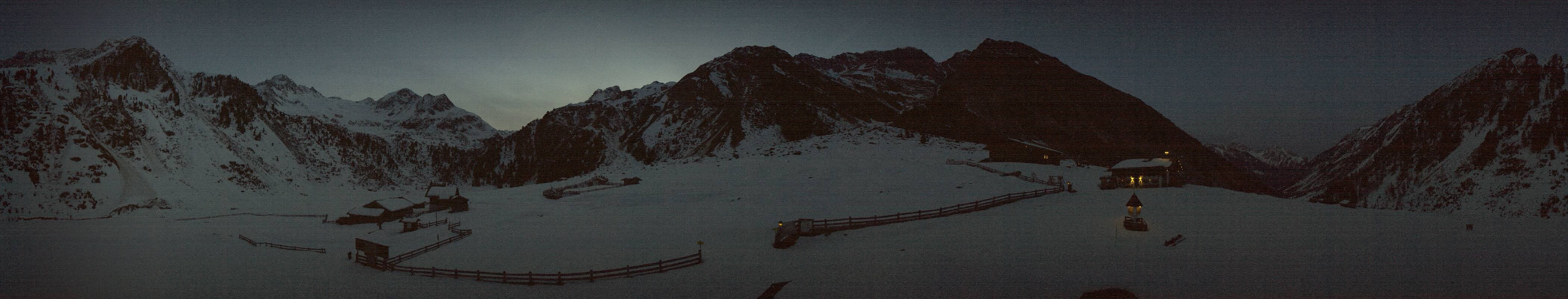 Archiv Foto Webcam Oberiss Alm im Stubaier Oberbergtal