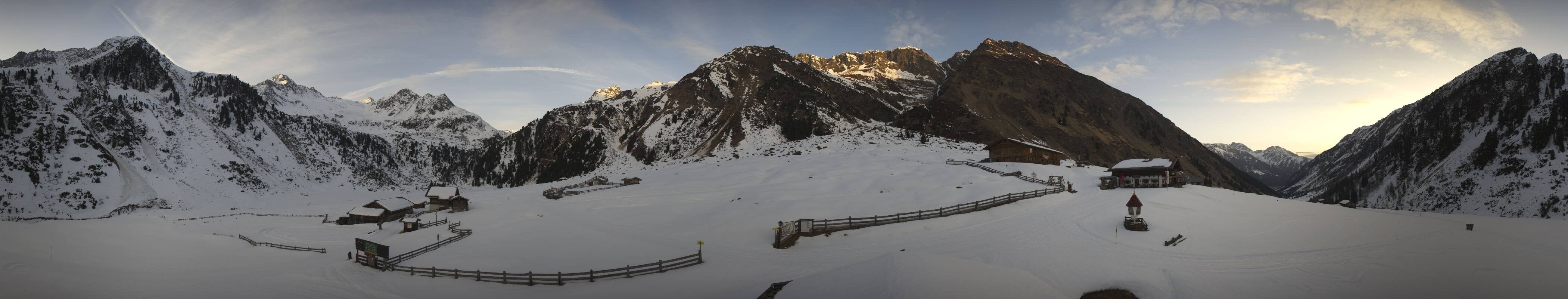 Archiv Foto Webcam Oberiss Alm im Stubaier Oberbergtal