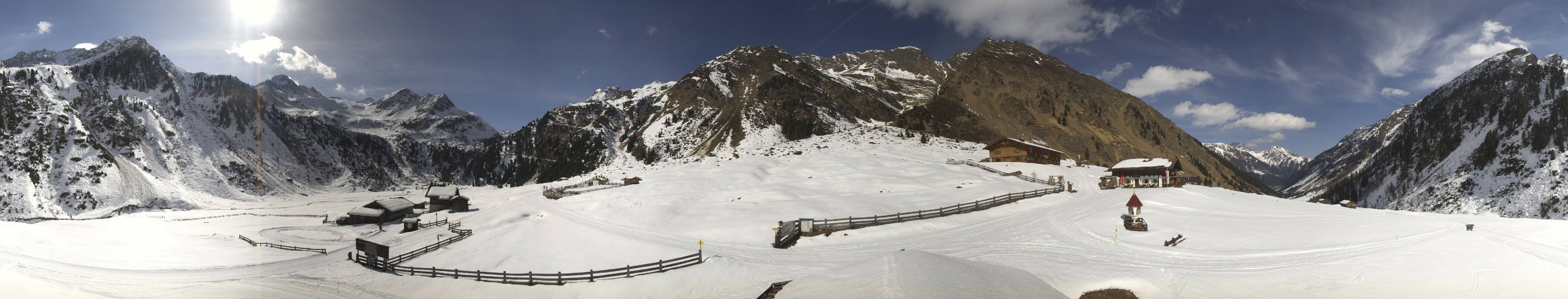 Archiv Foto Webcam Oberiss Alm im Stubaier Oberbergtal