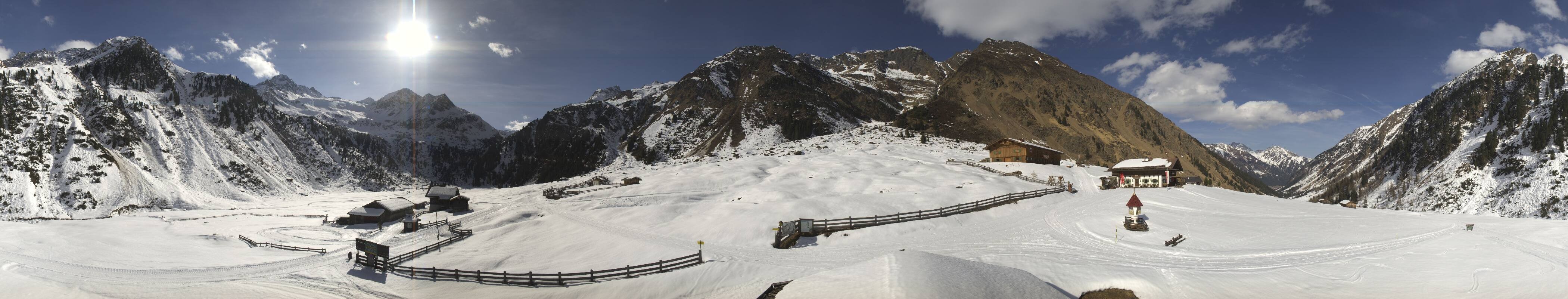 Archiv Foto Webcam Oberiss Alm im Stubaier Oberbergtal