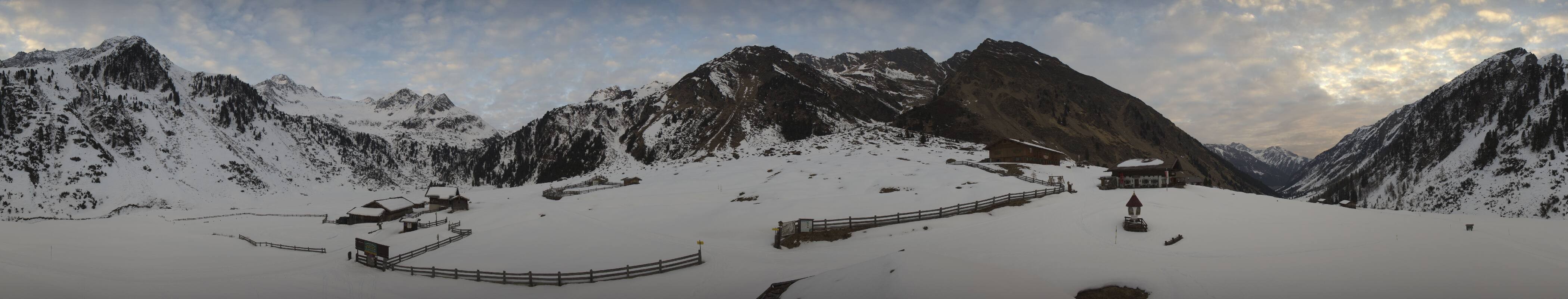 Archiv Foto Webcam Oberiss Alm im Stubaier Oberbergtal