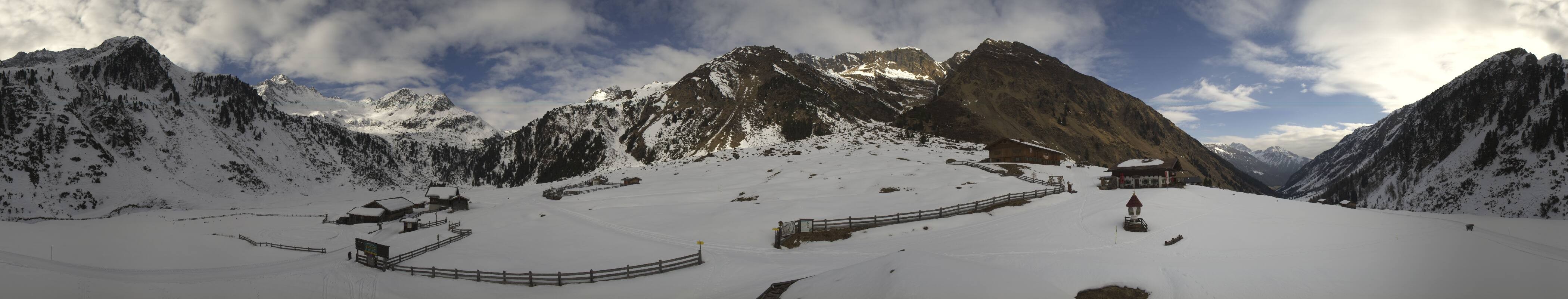 Archiv Foto Webcam Oberiss Alm im Stubaier Oberbergtal