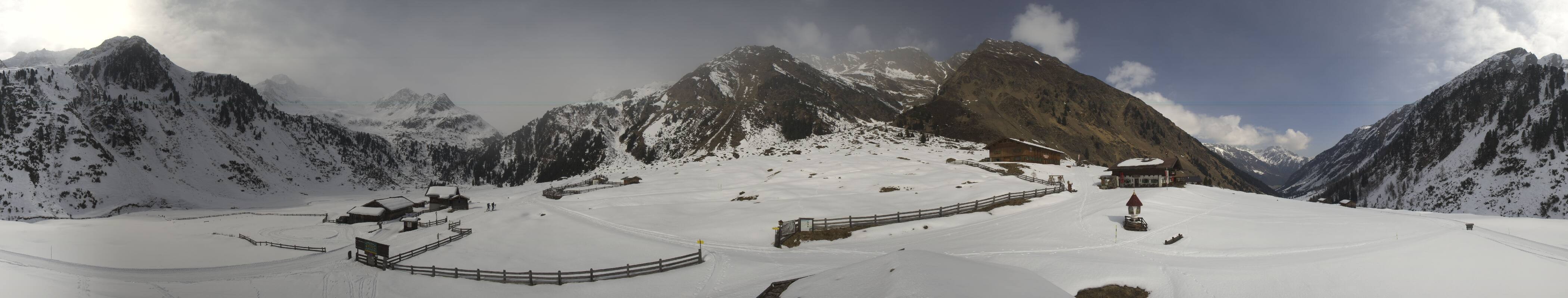 Archiv Foto Webcam Oberiss Alm im Stubaier Oberbergtal