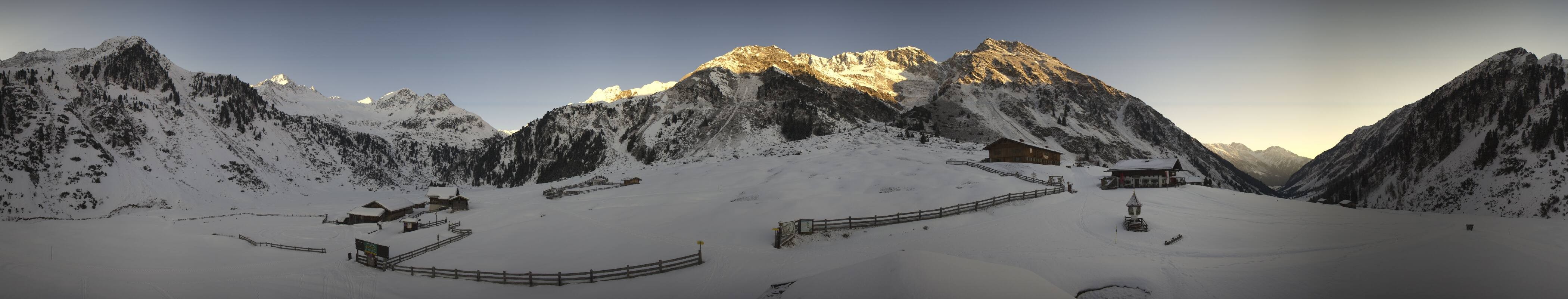 Archiv Foto Webcam Oberiss Alm im Stubaier Oberbergtal