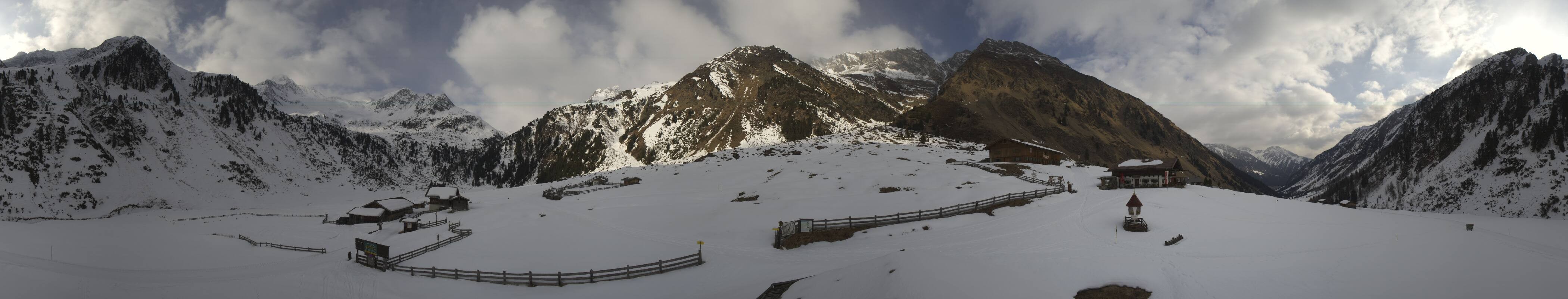 Archiv Foto Webcam Oberiss Alm im Stubaier Oberbergtal