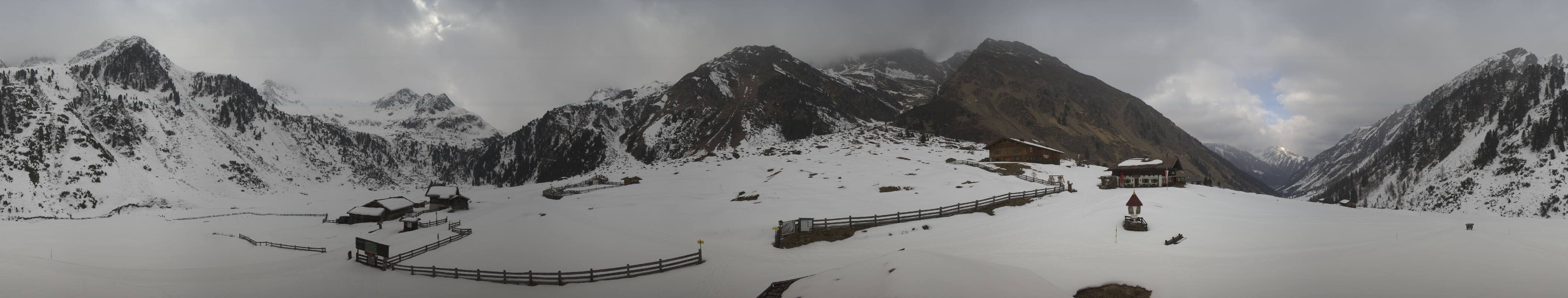 Archived image Webcam Stubai Oberberg valley - Oberiss Alm