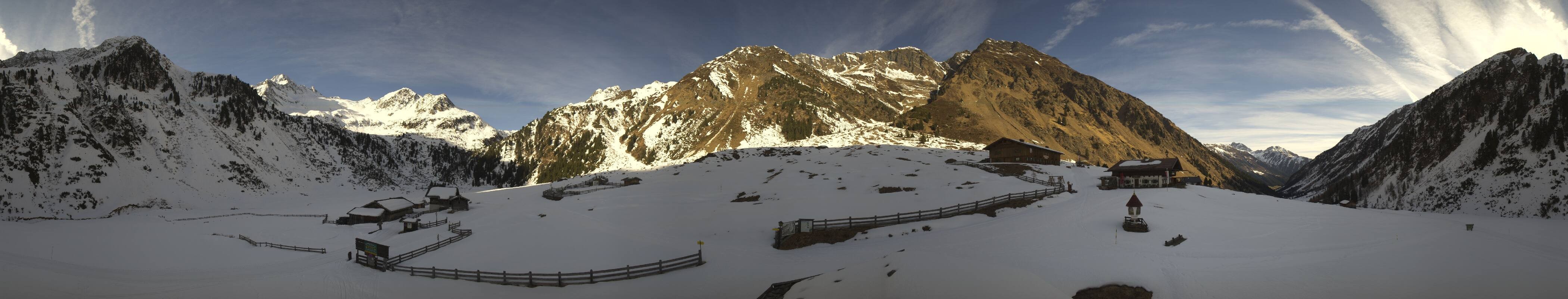 Archived image Webcam Stubai Oberberg valley - Oberiss Alm