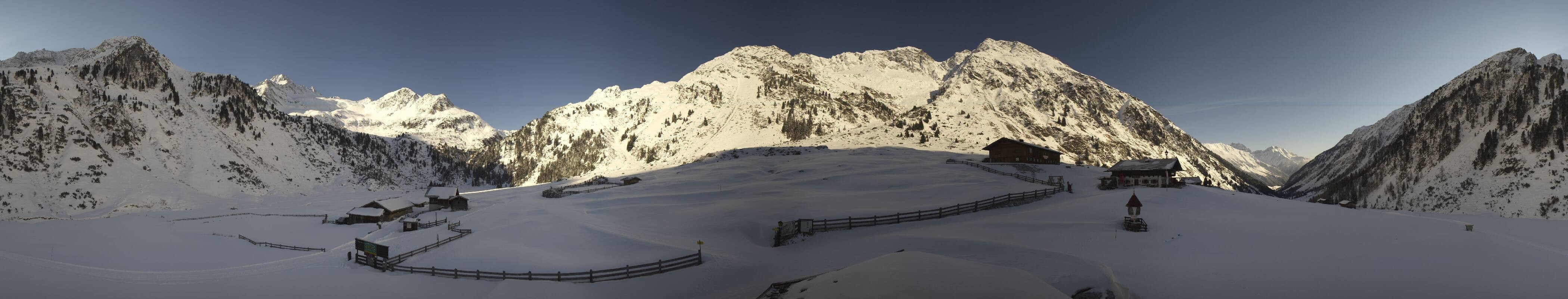 Archived image Webcam Stubai Oberberg valley - Oberiss Alm