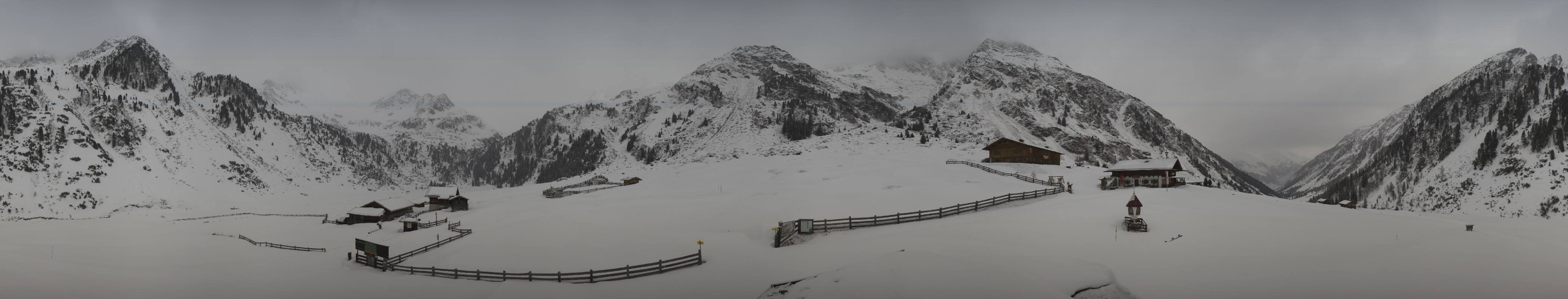 Archiv Foto Webcam Oberiss Alm im Stubaier Oberbergtal