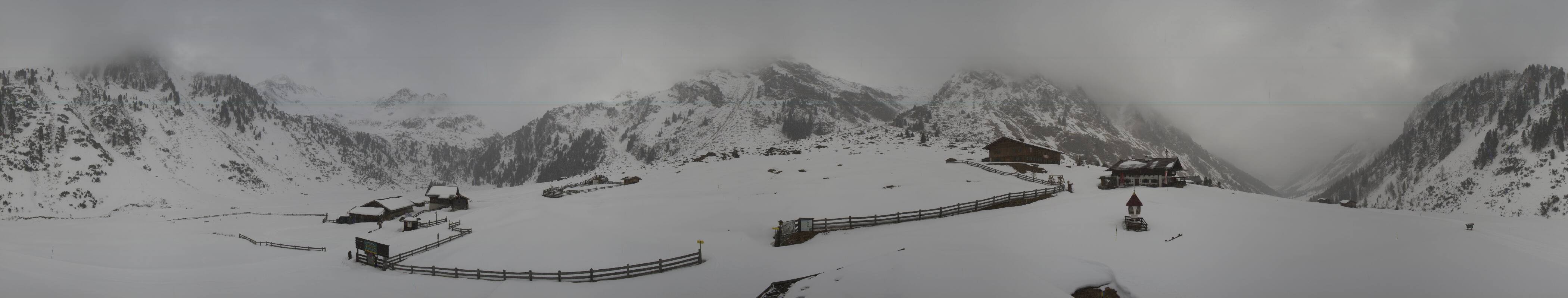 Archiv Foto Webcam Oberiss Alm im Stubaier Oberbergtal