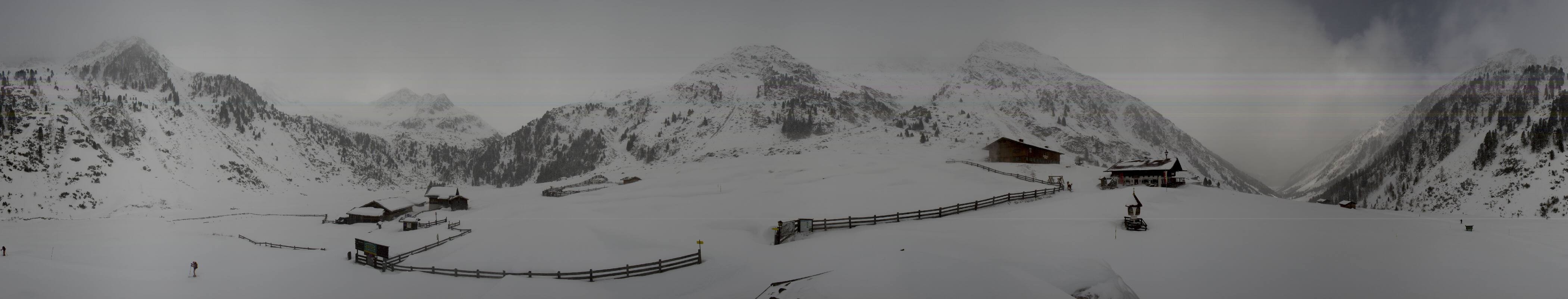 Archived image Webcam Stubai Oberberg valley - Oberiss Alm