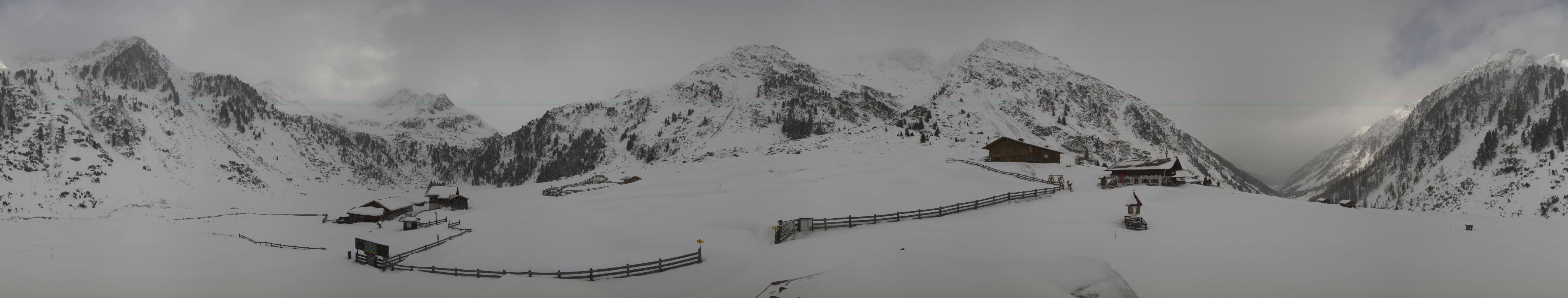 Archived image Webcam Stubai Oberberg valley - Oberiss Alm