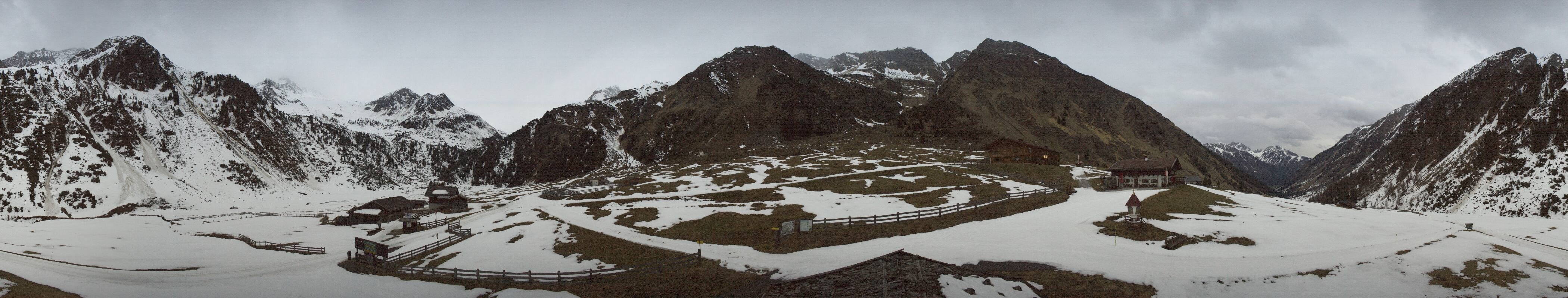 Archiv Foto Webcam Oberiss Alm im Stubaier Oberbergtal