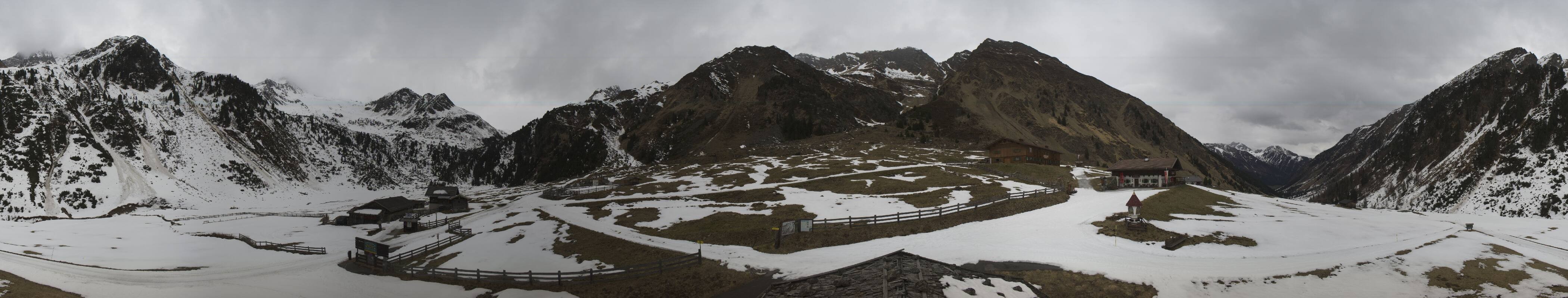 Archiv Foto Webcam Oberiss Alm im Stubaier Oberbergtal