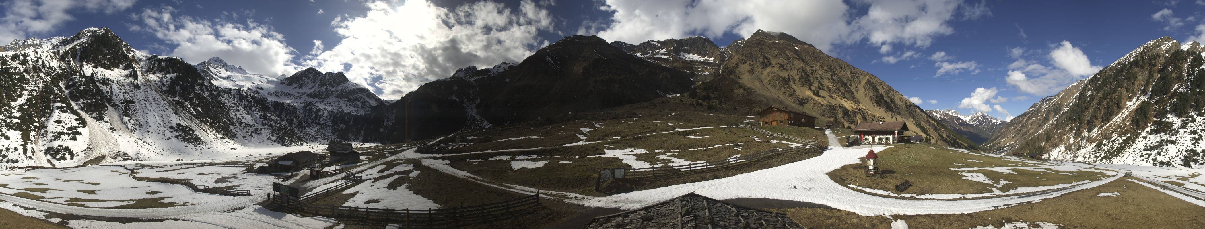 Archived image Webcam Stubai Oberberg valley - Oberiss Alm