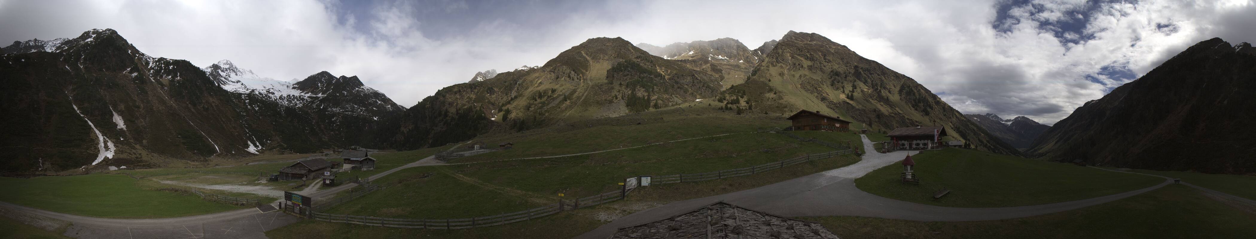 Archiv Foto Webcam Oberiss Alm im Stubaier Oberbergtal