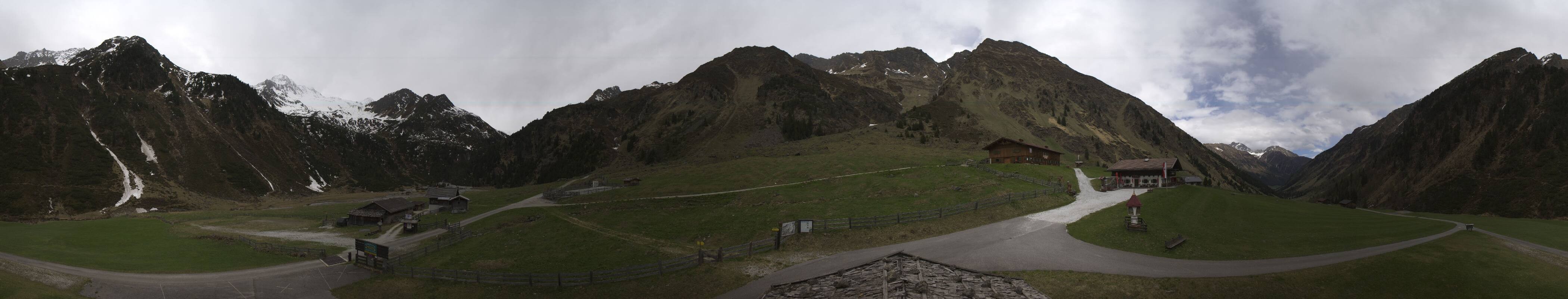 Archiv Foto Webcam Oberiss Alm im Stubaier Oberbergtal