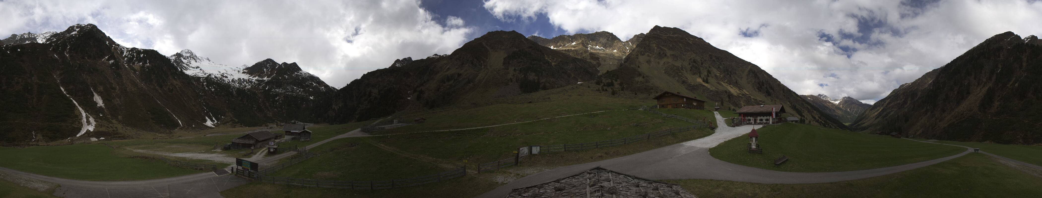 Archiv Foto Webcam Oberiss Alm im Stubaier Oberbergtal