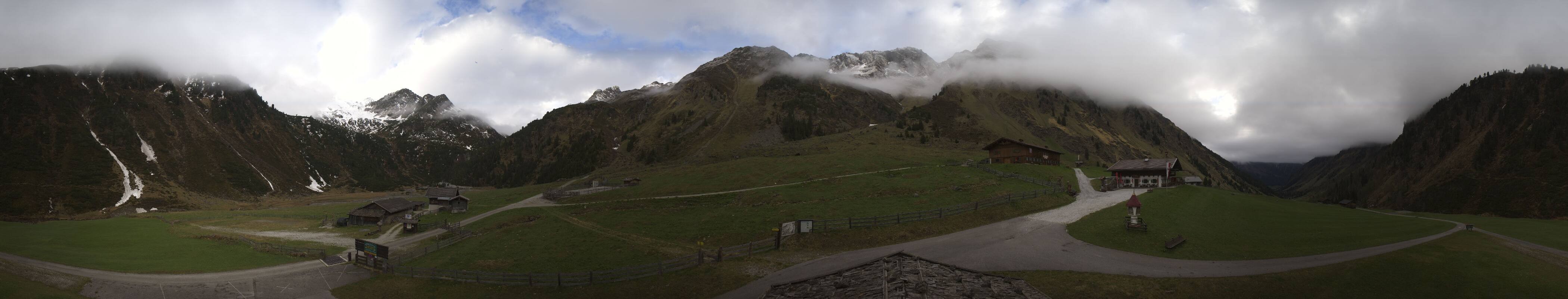 Archiv Foto Webcam Oberiss Alm im Stubaier Oberbergtal