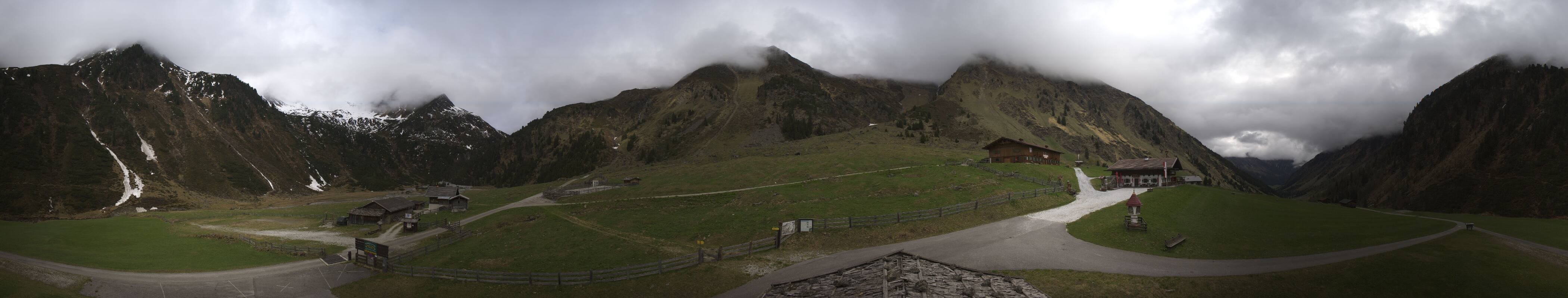 Archiv Foto Webcam Oberiss Alm im Stubaier Oberbergtal