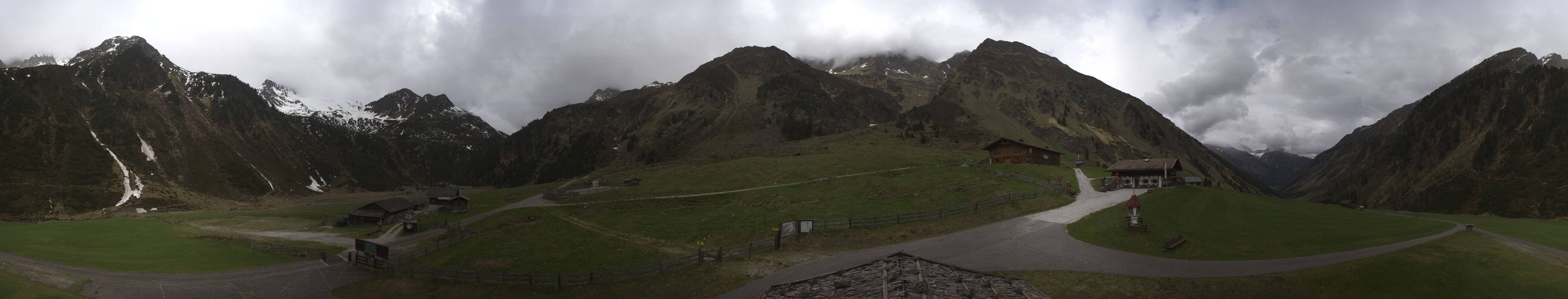 Archiv Foto Webcam Oberiss Alm im Stubaier Oberbergtal