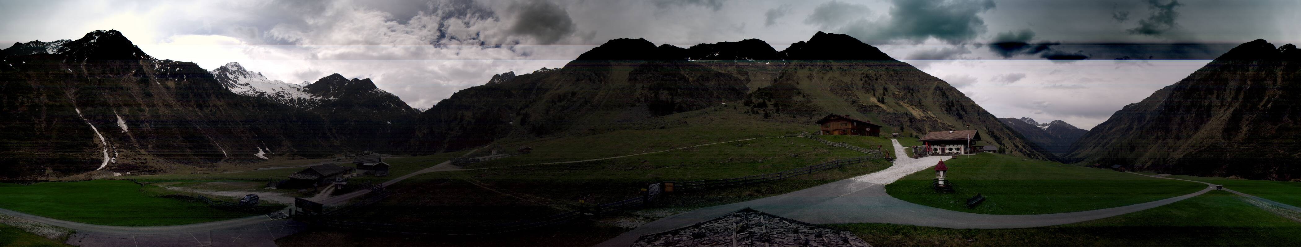 Archiv Foto Webcam Oberiss Alm im Stubaier Oberbergtal