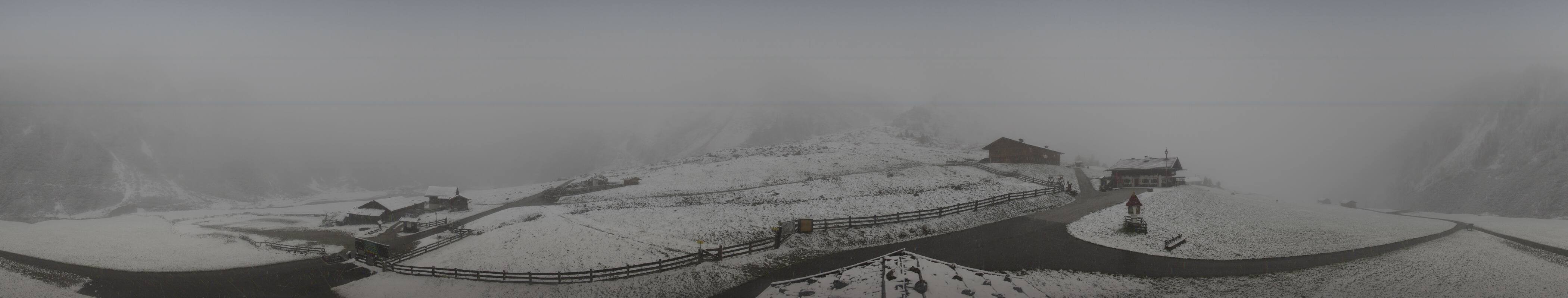 Archived image Webcam Stubai Oberberg valley - Oberiss Alm