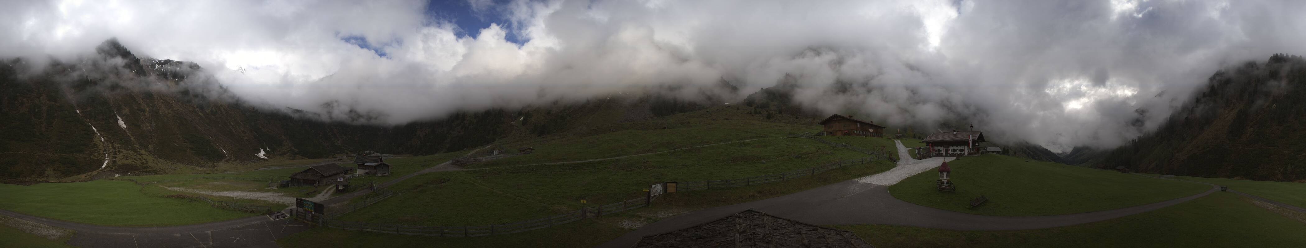 Archiv Foto Webcam Oberiss Alm im Stubaier Oberbergtal