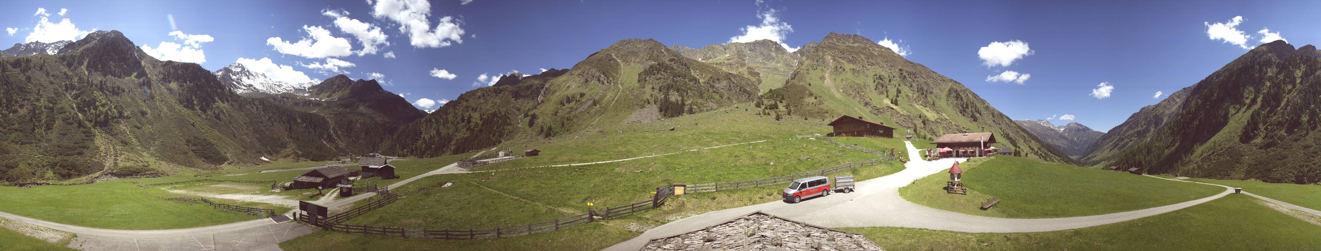 Archiv Foto Webcam Oberiss Alm im Stubaier Oberbergtal