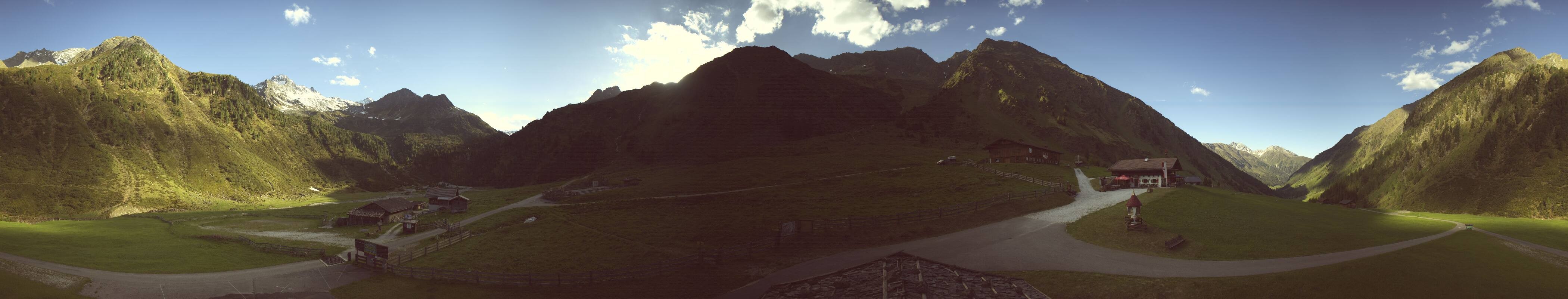 Archiv Foto Webcam Oberiss Alm im Stubaier Oberbergtal