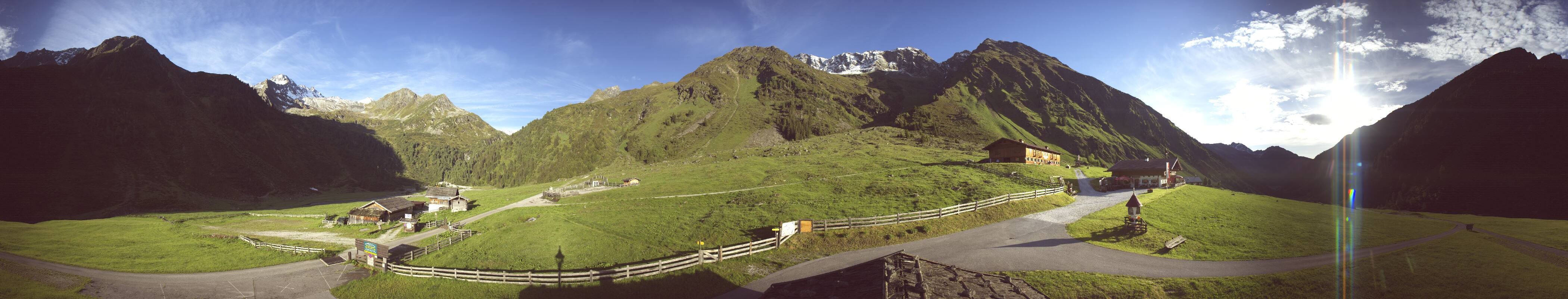 Archiv Foto Webcam Oberiss Alm im Stubaier Oberbergtal